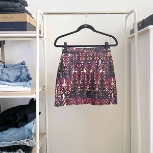 H&M Brush Print Mini Skirt with Trim Size 4